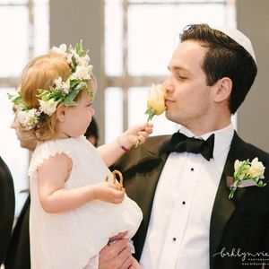 Meet your Posher, Avi